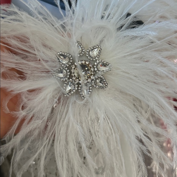 BNWT NADINE MERABI White Feathered Elissa Jumpsuit - Picture 9 of 16